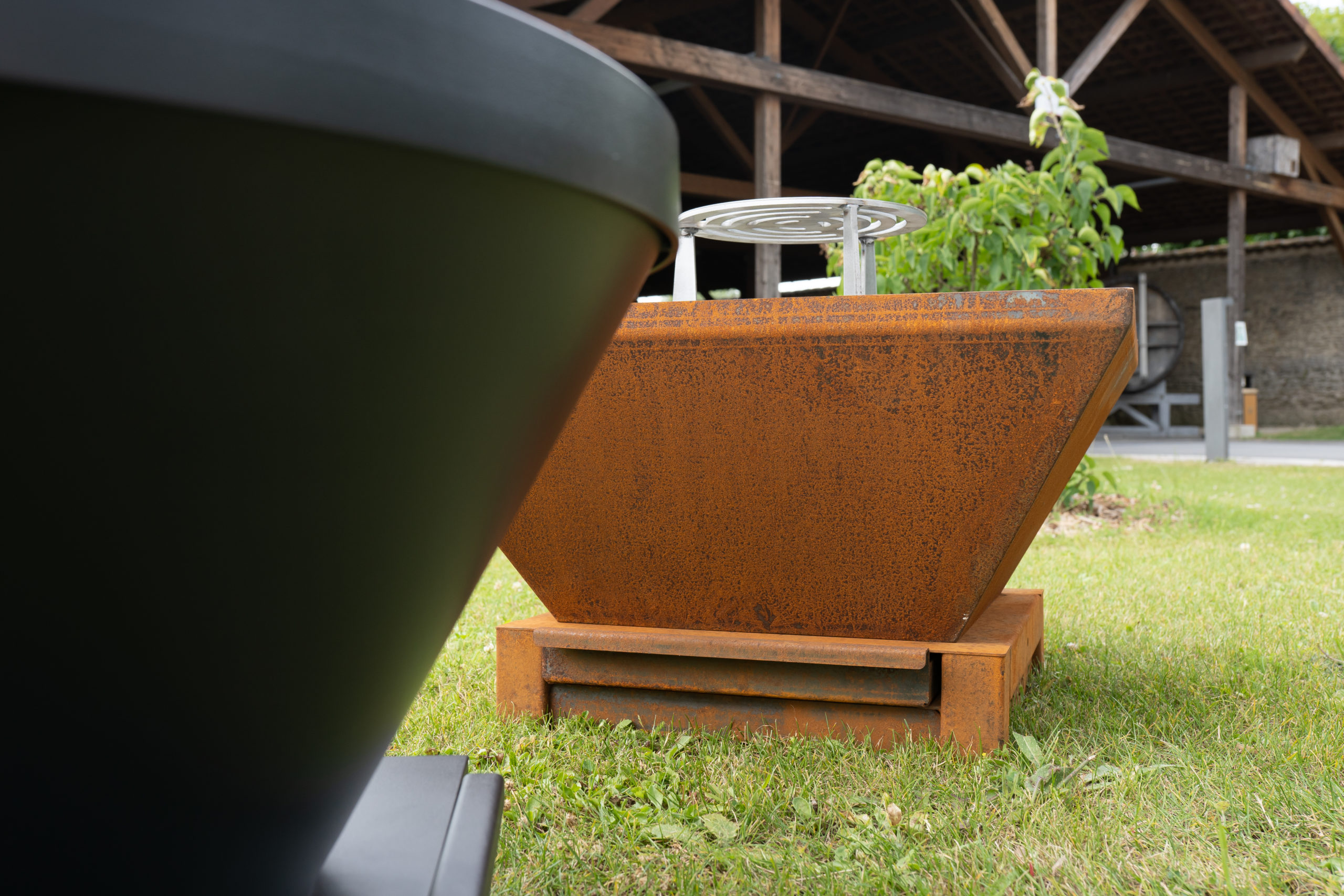 zoom sur le modèle 640 s couleur corten de la marque brazir