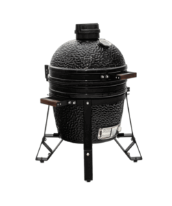 barbecue kamado modèle compact classic compact idéal pour les repas, de la marque the bastard