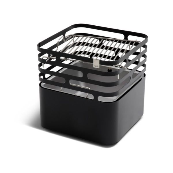 brasero cube noir barbecue parfait pour se réchauffer durant vos soirées