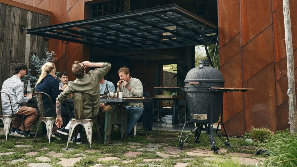 barbecue kamado The Bastard